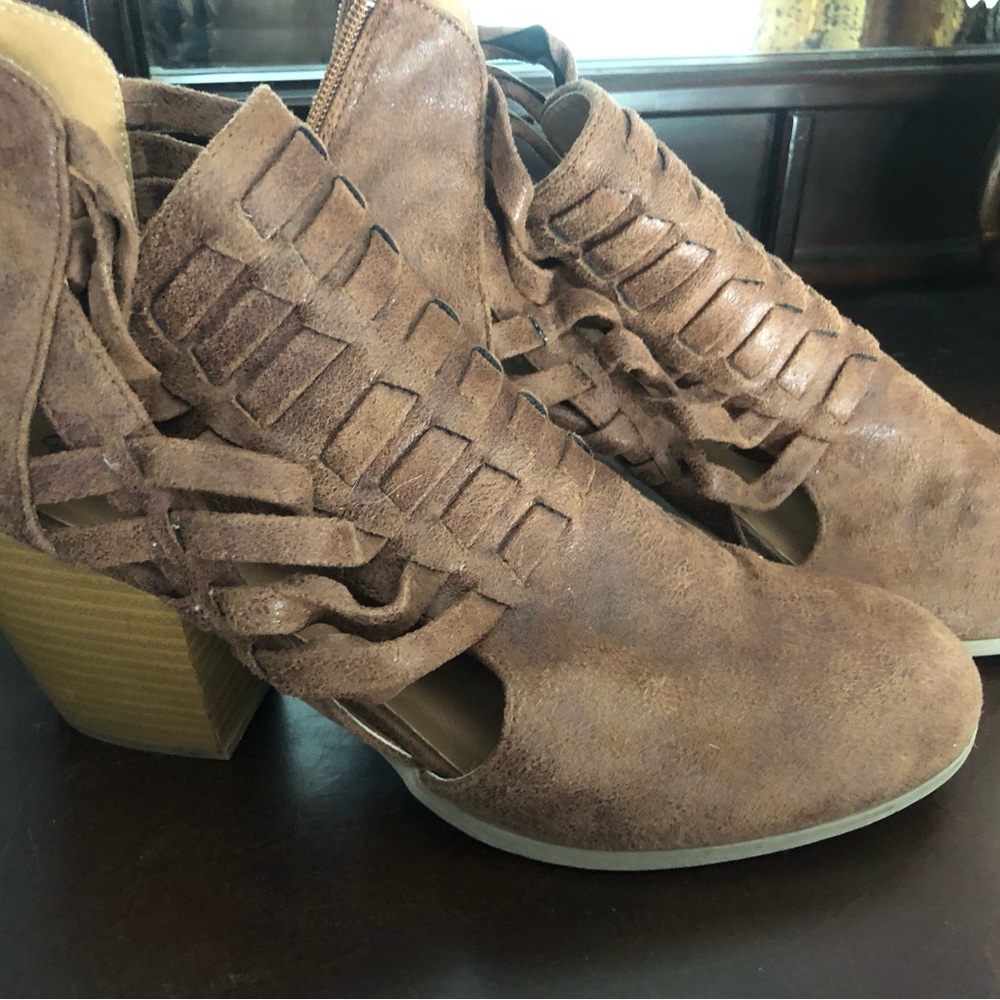 Booties 10 size